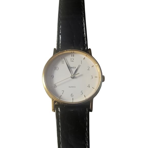 Timex LA Cell Ladies watch 33 MM Leather Band Quartz New Battery Vintage - Picture 1 of 9